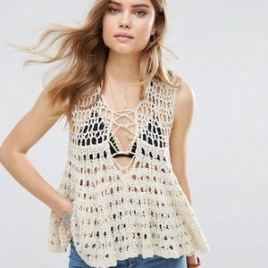 NWT Circles Within Crochet Knit Lace Up Tank Top